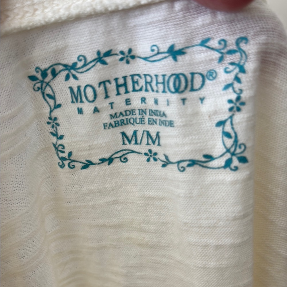❤️3/$15❤️ Motherhood Maternity Cream Long Sleeve Top - Picture 6 of 6